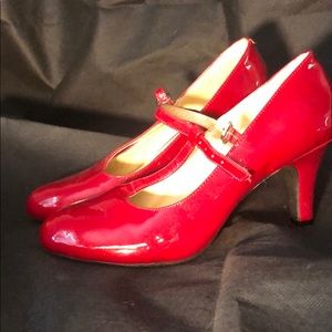 Alex Marie patent leather shoes